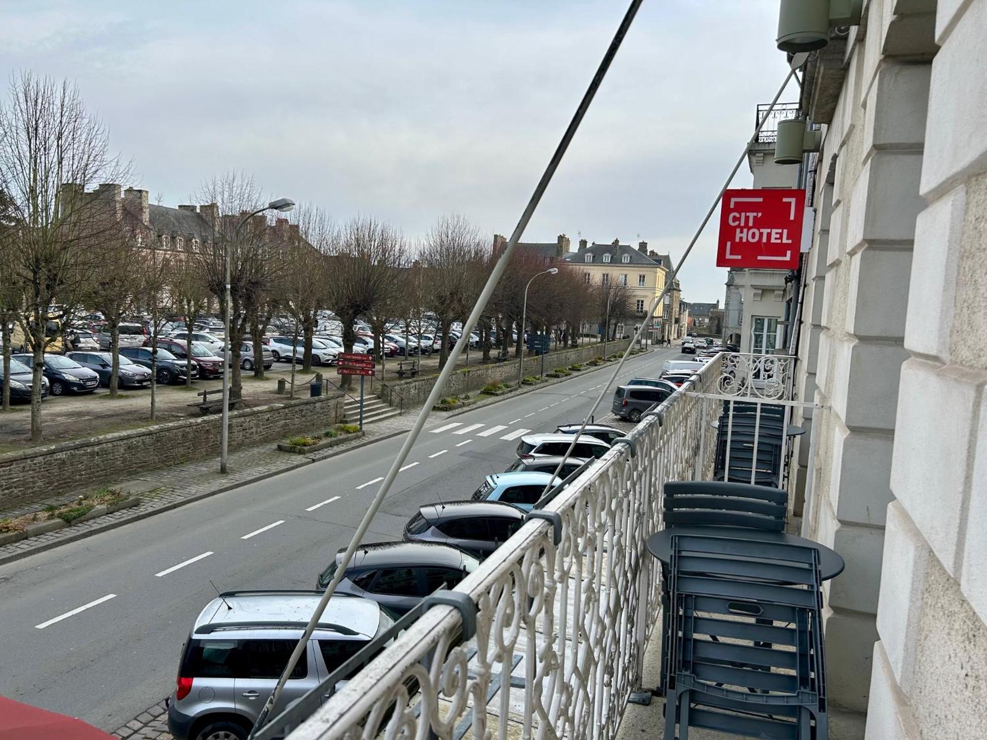 Cit'Hotel Le Challonge Dinan Exterior foto
